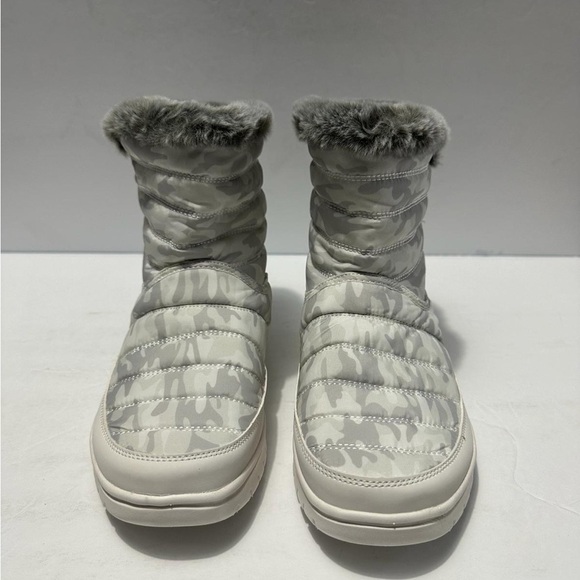 Ryka Women's Suzy Winter Booties Fur White Camo 8m - Picture 5 of 9